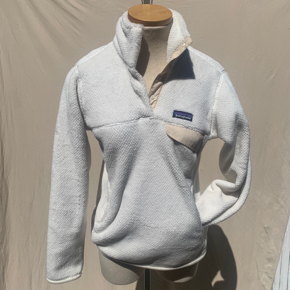 SOLD Patagonia Re-tool Snap-T Fleece Pullover - Raw Linen